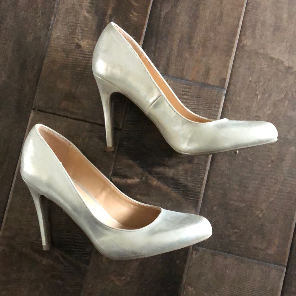 Champagne LC heels